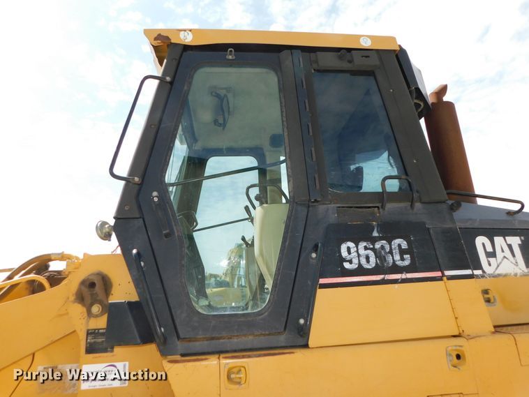 image for item DJ5995 2002 Caterpillar 963C LGP  track loader