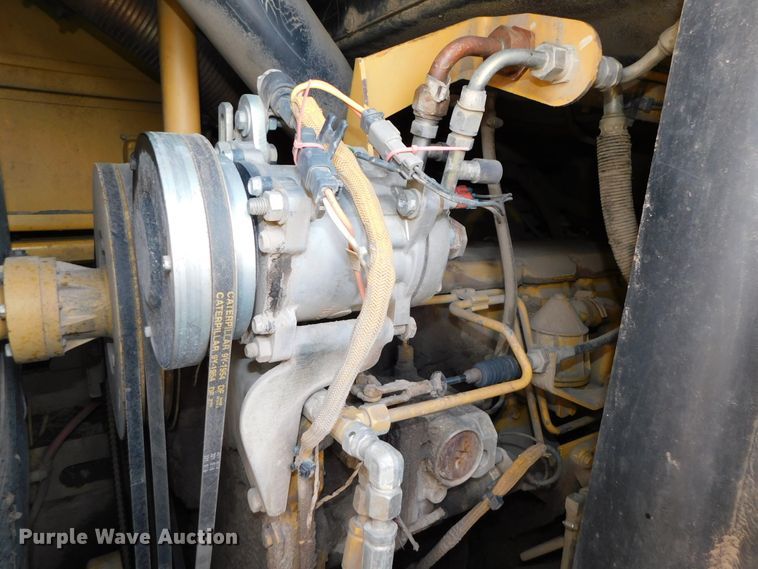 image for item DJ5995 2002 Caterpillar 963C LGP  track loader