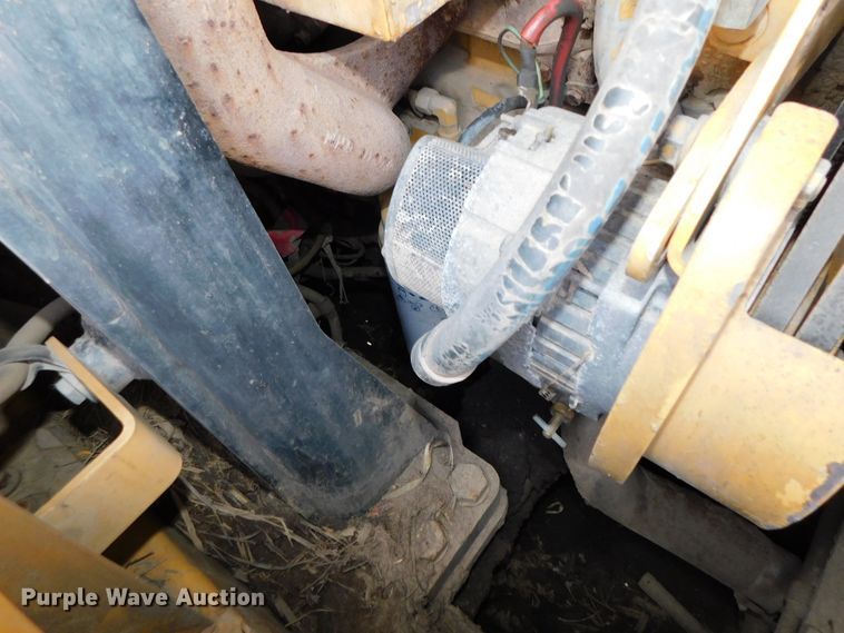 image for item DJ5995 2002 Caterpillar 963C LGP  track loader