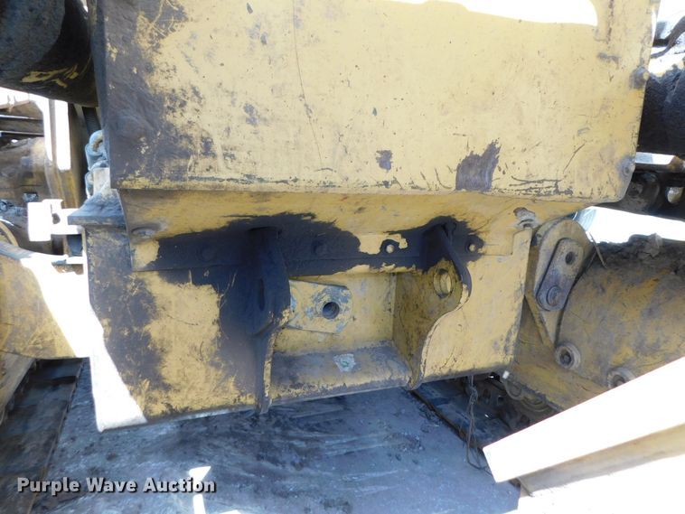 image for item DJ5995 2002 Caterpillar 963C LGP  track loader