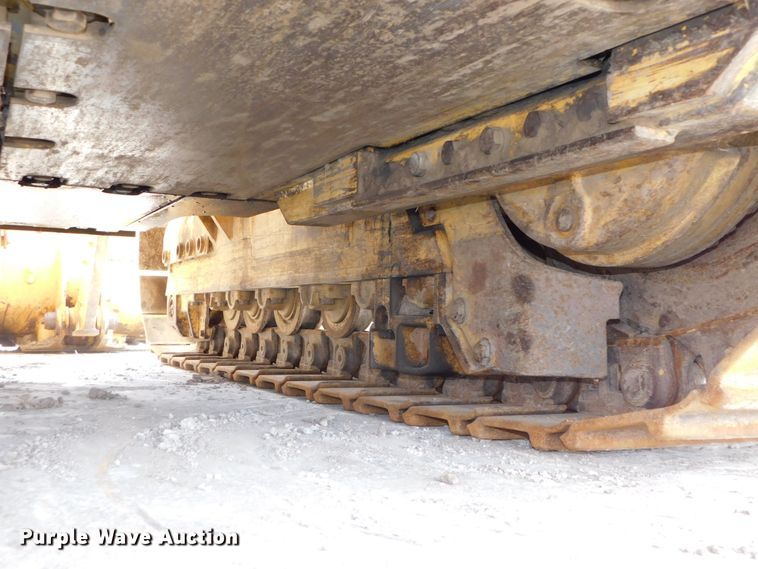 image for item DJ5995 2002 Caterpillar 963C LGP  track loader