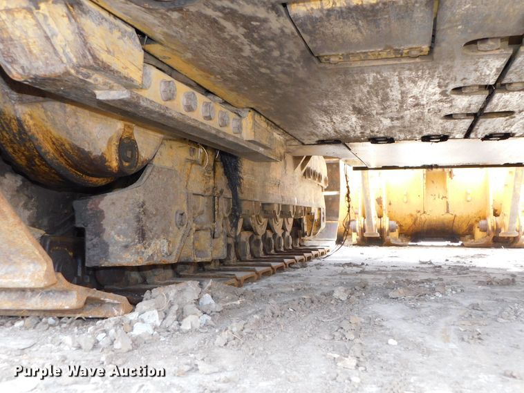 image for item DJ5995 2002 Caterpillar 963C LGP  track loader