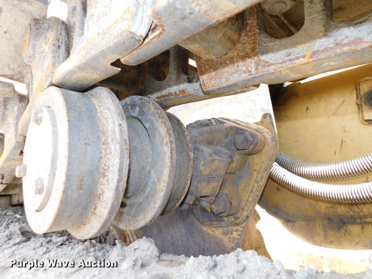 image for item DJ5995 2002 Caterpillar 963C LGP  track loader