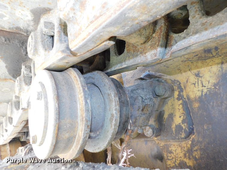 image for item DJ5995 2002 Caterpillar 963C LGP  track loader