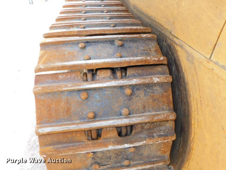 image for item DJ5995 2002 Caterpillar 963C LGP  track loader