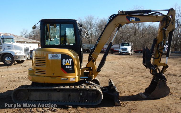 image for item DJ6020 2017 Caterpillar 305E2 CR  mini excavator