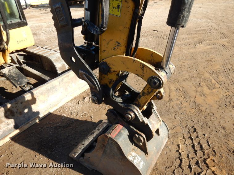 image for item DJ6020 2017 Caterpillar 305E2 CR  mini excavator