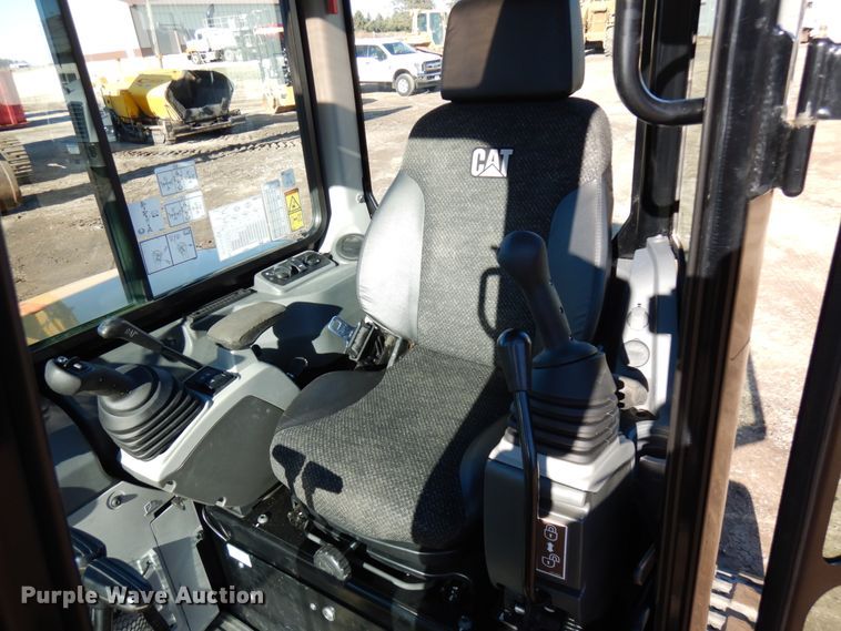 image for item DJ6020 2017 Caterpillar 305E2 CR  mini excavator