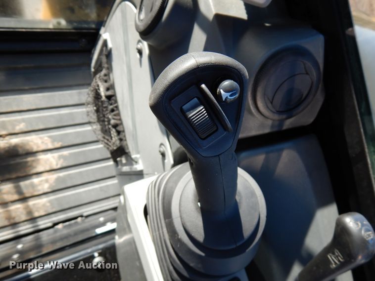 image for item DJ6020 2017 Caterpillar 305E2 CR  mini excavator