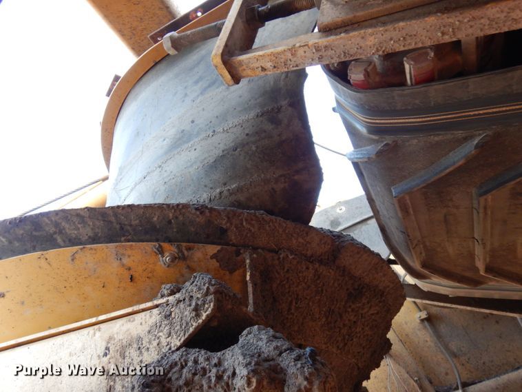 image for item DJ6023 2010 Caterpillar PM201  milling machine