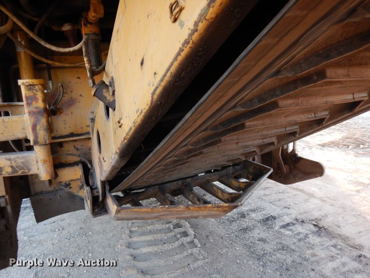 image for item DJ6023 2010 Caterpillar PM201  milling machine