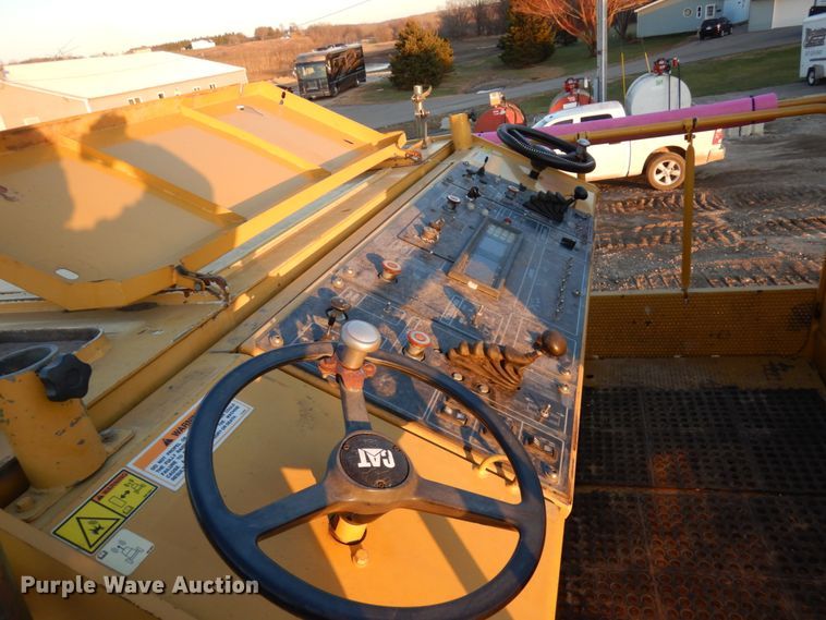 image for item DJ6023 2010 Caterpillar PM201  milling machine