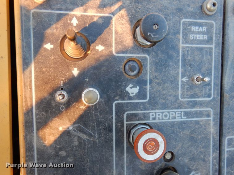 image for item DJ6023 2010 Caterpillar PM201  milling machine