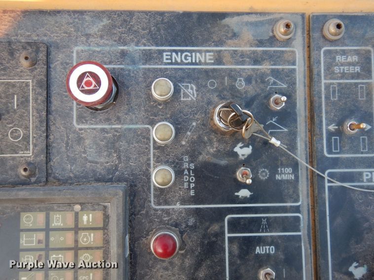 image for item DJ6023 2010 Caterpillar PM201  milling machine