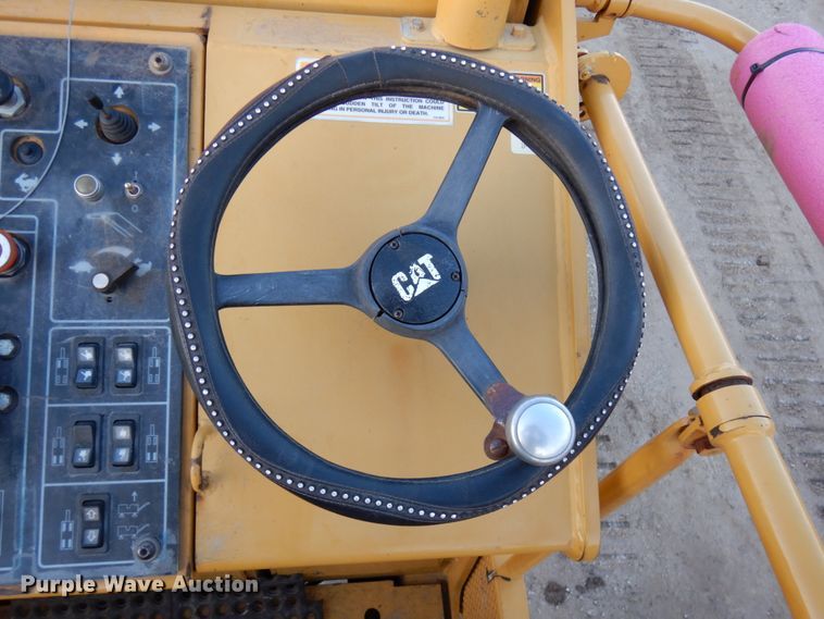 image for item DJ6023 2010 Caterpillar PM201  milling machine