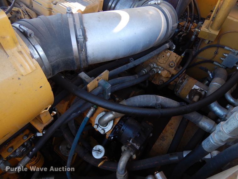 image for item DJ6023 2010 Caterpillar PM201  milling machine