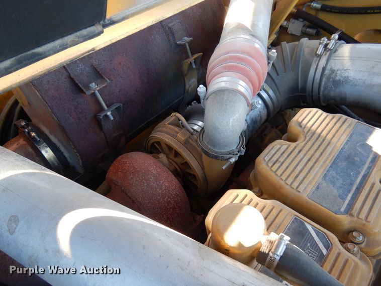 image for item DJ6023 2010 Caterpillar PM201  milling machine