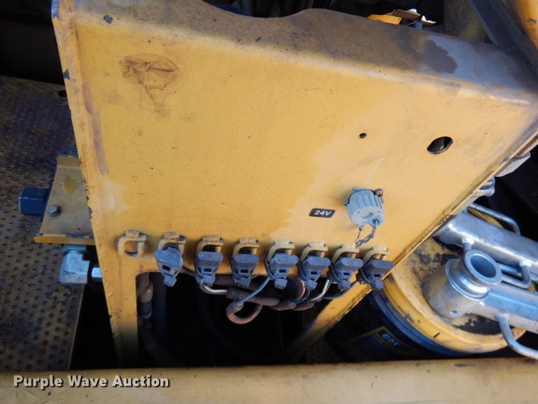 image for item DJ6023 2010 Caterpillar PM201  milling machine