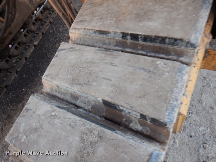 image for item DJ6023 2010 Caterpillar PM201  milling machine