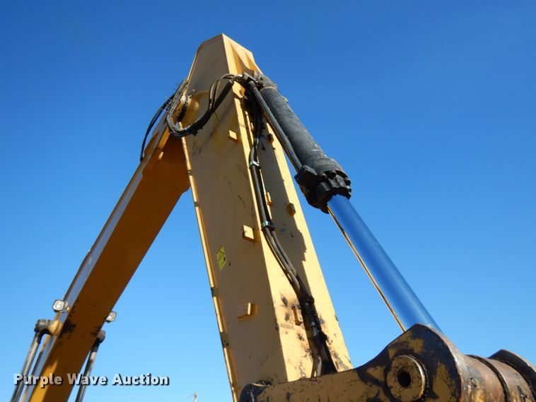 image for item DJ6040 2011 Caterpillar 336E  excavator