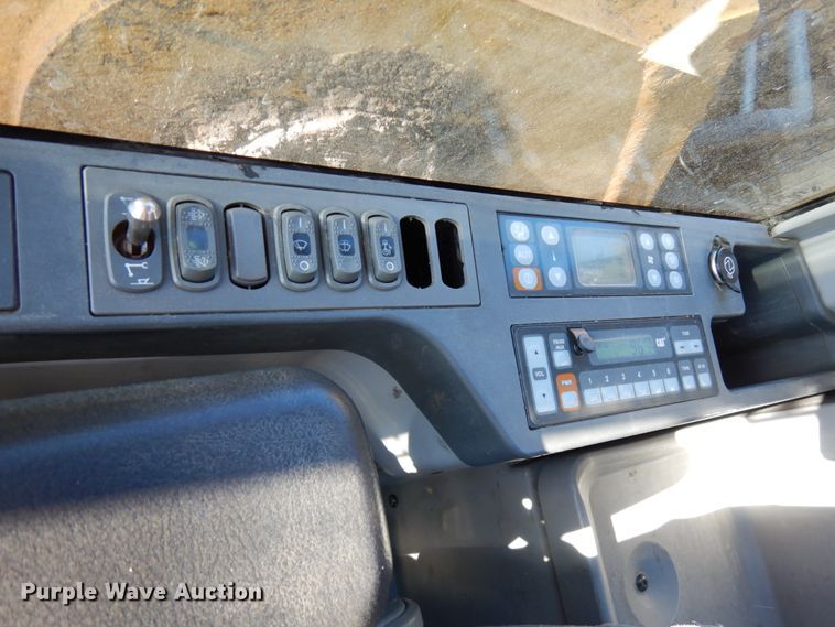 image for item DJ6040 2011 Caterpillar 336E  excavator