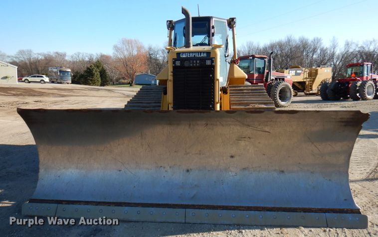 image for item DJ6041 2007 Caterpillar D6N LGP  dozer