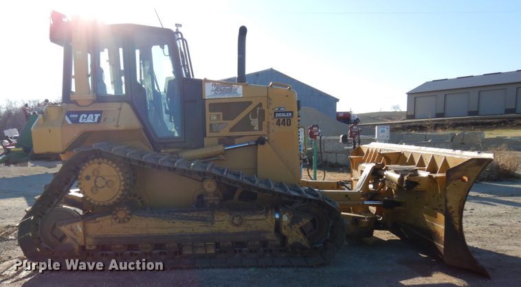 image for item DJ6041 2007 Caterpillar D6N LGP  dozer