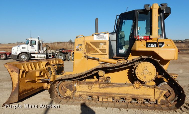 image for item DJ6041 2007 Caterpillar D6N LGP  dozer