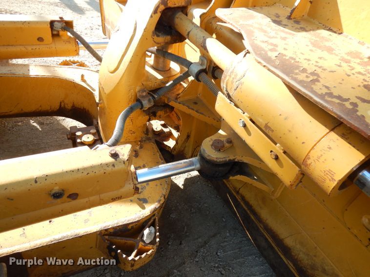 image for item DJ6041 2007 Caterpillar D6N LGP  dozer