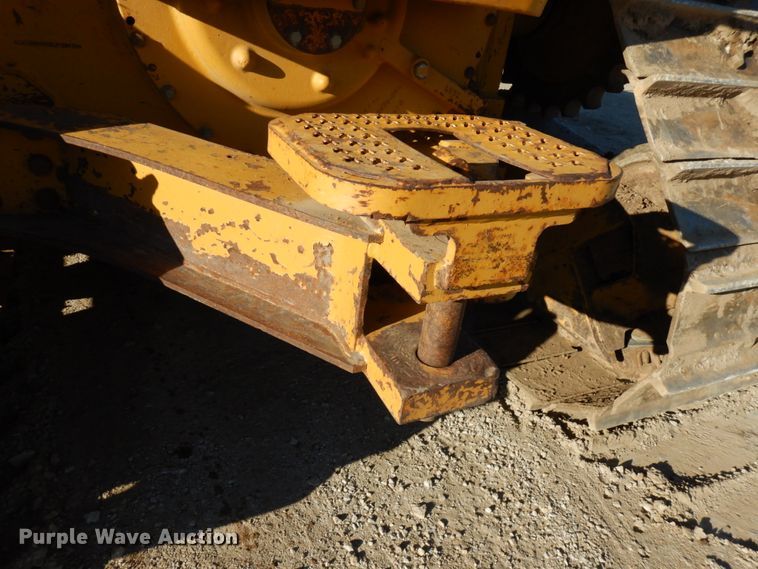image for item DJ6041 2007 Caterpillar D6N LGP  dozer