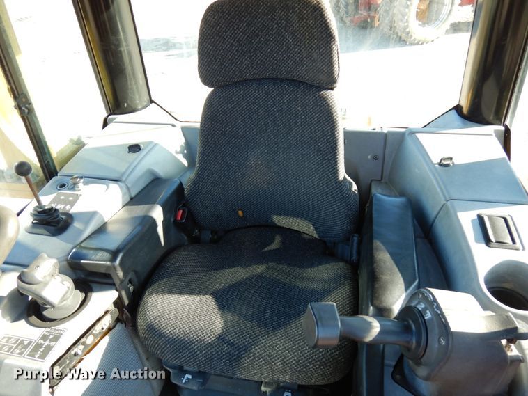 image for item DJ6041 2007 Caterpillar D6N LGP  dozer