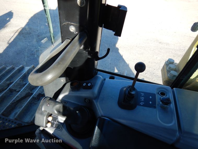 image for item DJ6041 2007 Caterpillar D6N LGP  dozer