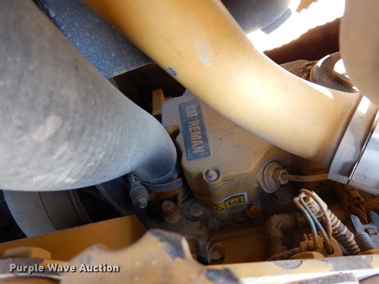 image for item DJ6041 2007 Caterpillar D6N LGP  dozer