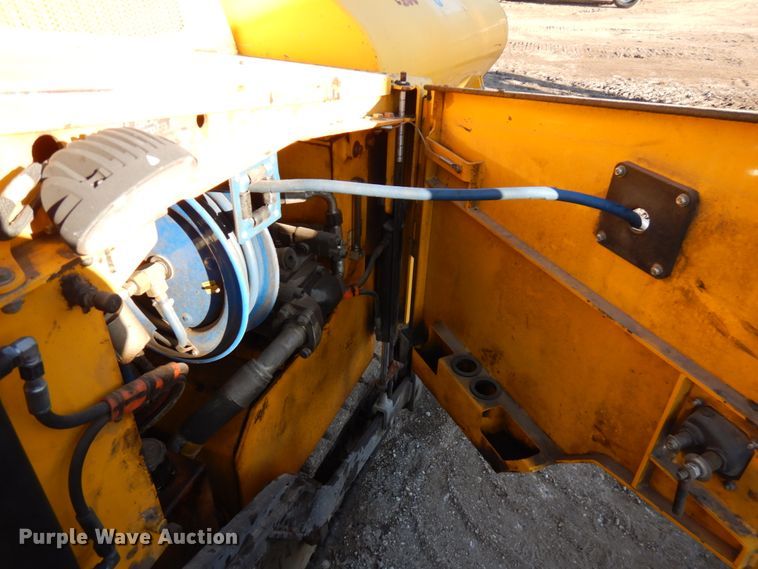 image for item DJ6046 2016 Carlson CP100  paver