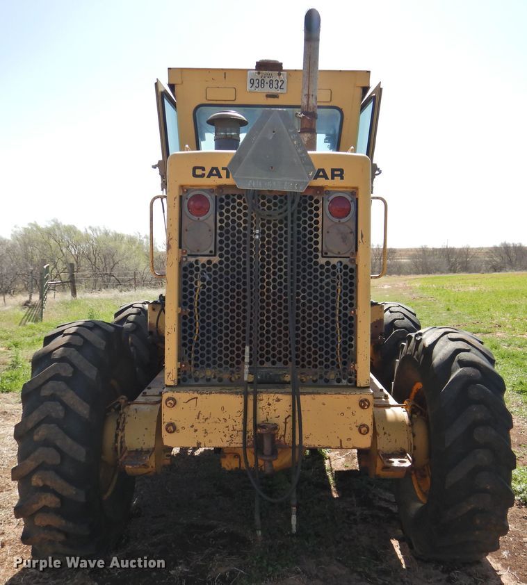 image for item DJ8346 1981 Caterpillar 120G  rigid frame motor grader