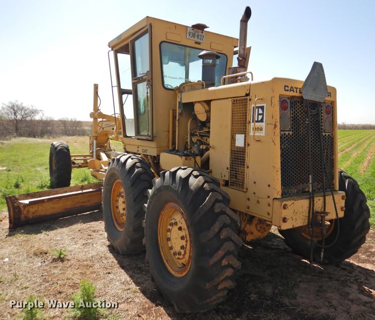 image for item DJ8346 1981 Caterpillar 120G  rigid frame motor grader