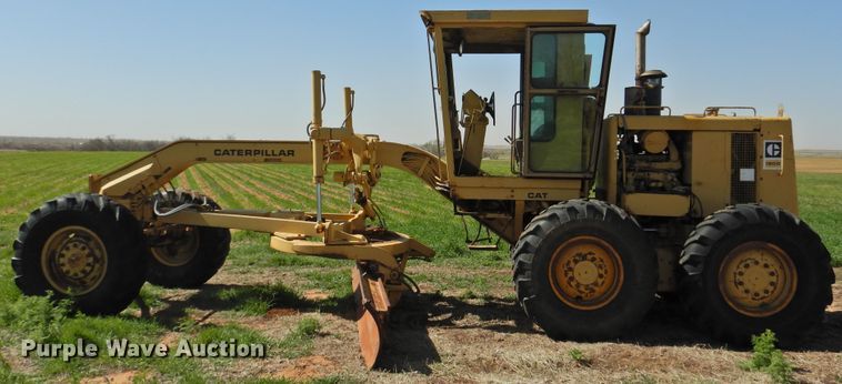 image for item DJ8346 1981 Caterpillar 120G  rigid frame motor grader