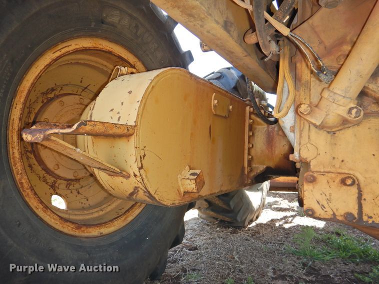 image for item DJ8346 1981 Caterpillar 120G  rigid frame motor grader