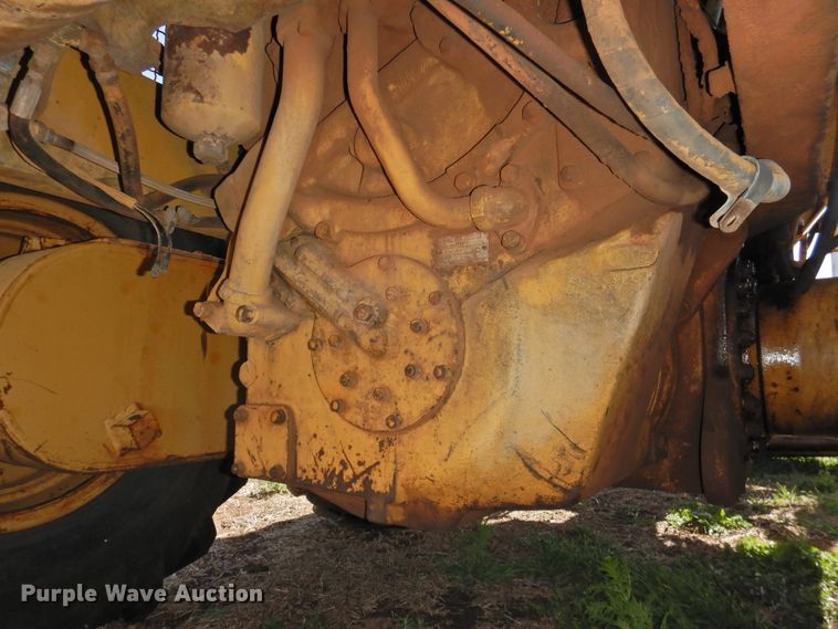 image for item DJ8346 1981 Caterpillar 120G  rigid frame motor grader