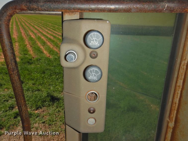 image for item DJ8346 1981 Caterpillar 120G  rigid frame motor grader