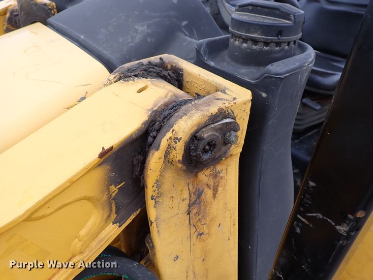 image for item DK4555 2009 John Deere 110  backhoe