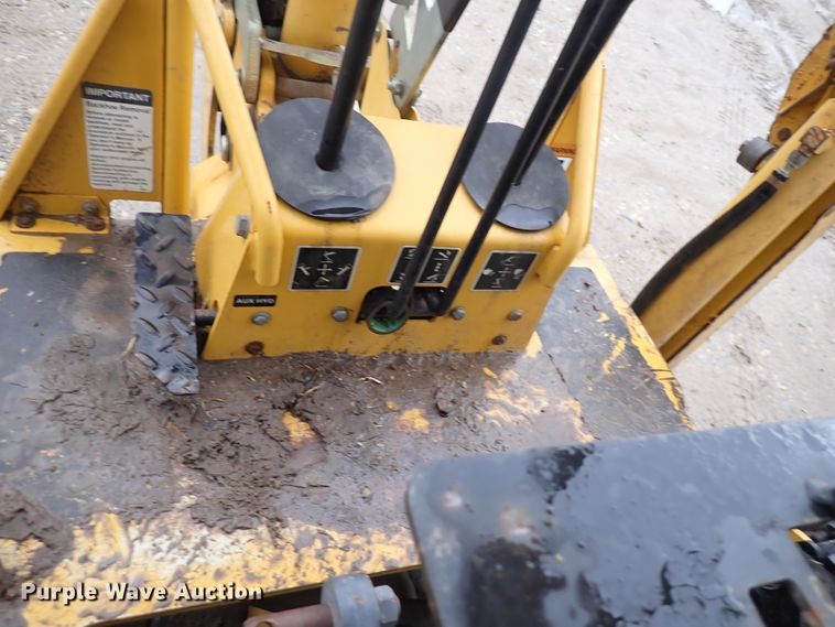 image for item DK4555 2009 John Deere 110  backhoe