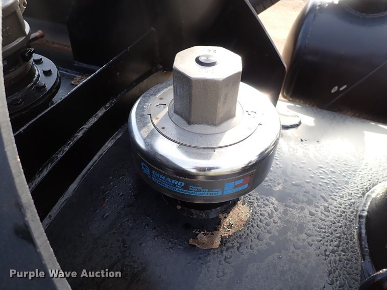 image for item DK4562 Presvac Systems  Vacuum truck tank