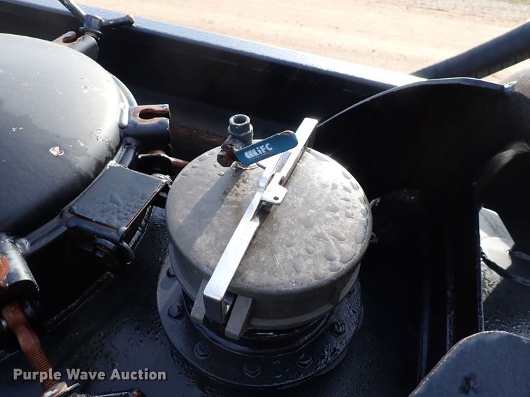 image for item DK4562 Presvac Systems  Vacuum truck tank