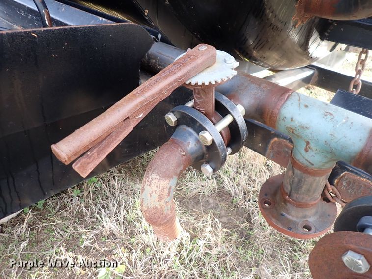 image for item DK4562 Presvac Systems  Vacuum truck tank