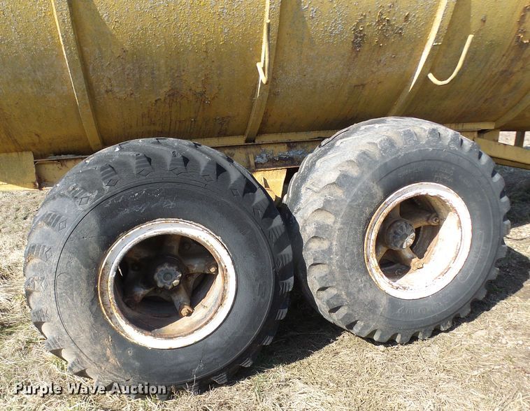 image for item DL0861 Corry Magnun tank trailer