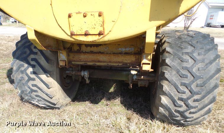 image for item DL0861 Corry Magnun tank trailer