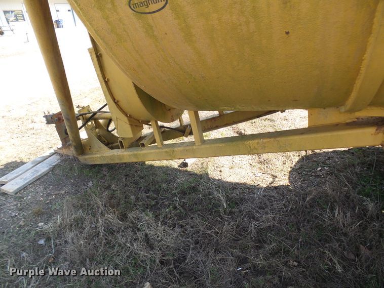 image for item DL0861 Corry Magnun tank trailer