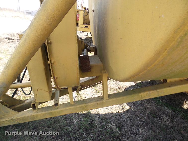 image for item DL0861 Corry Magnun tank trailer