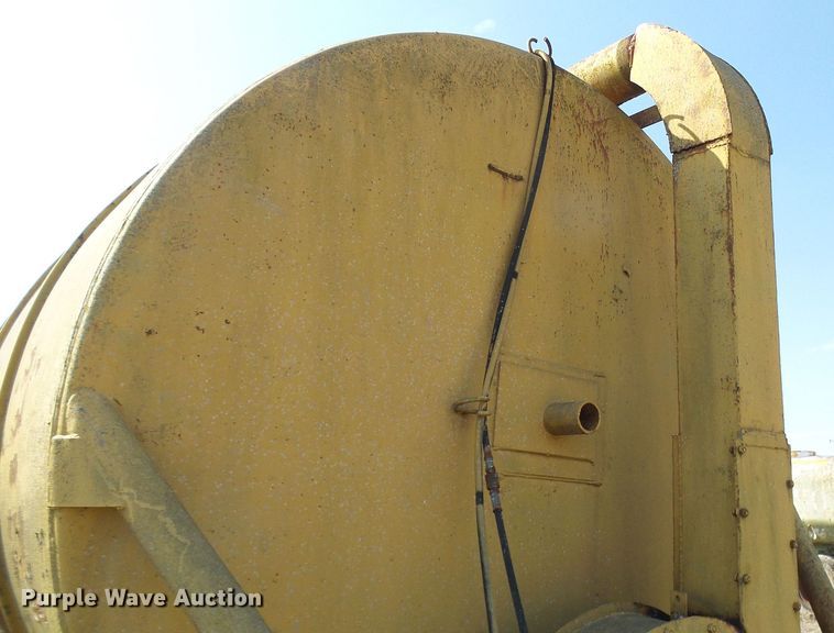 image for item DL0861 Corry Magnun tank trailer